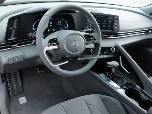 New 2026 Hyundai Elantra SEL Sport image 8