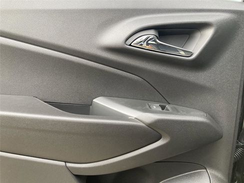 New 2026 Chevrolet Trax LT w/ Driver Confidence Package image 15