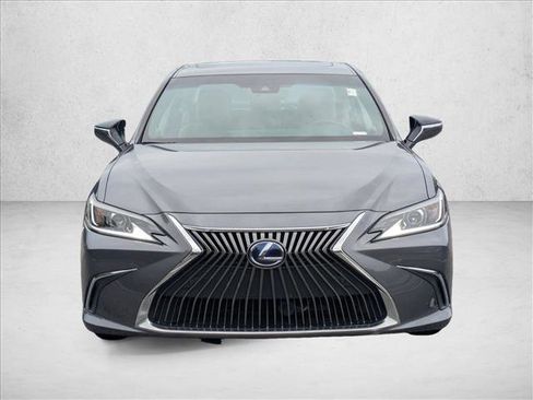 Used 2021 Lexus ES 300h w/ Premium Package FWD image 2