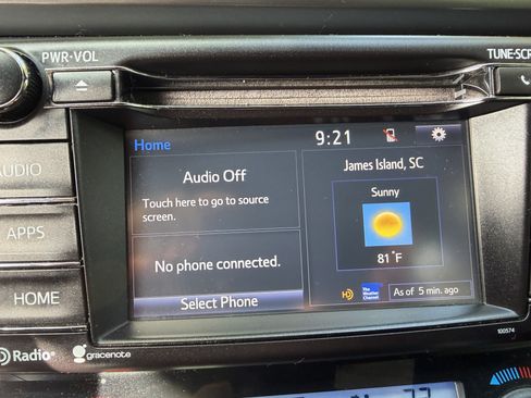 Used 2016 Toyota RAV4 SE AWD/4WD image 25