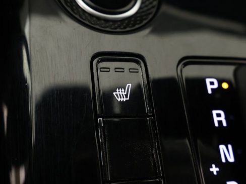 Used 2023 Kia Niro EX image 50