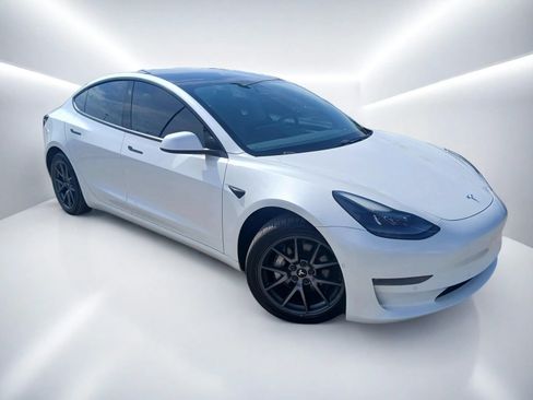 Used 2021 Tesla Model 3 Long Range AWD/4WD image 2