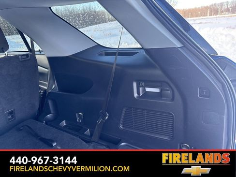 Used 2022 Ford Explorer XLT image 59