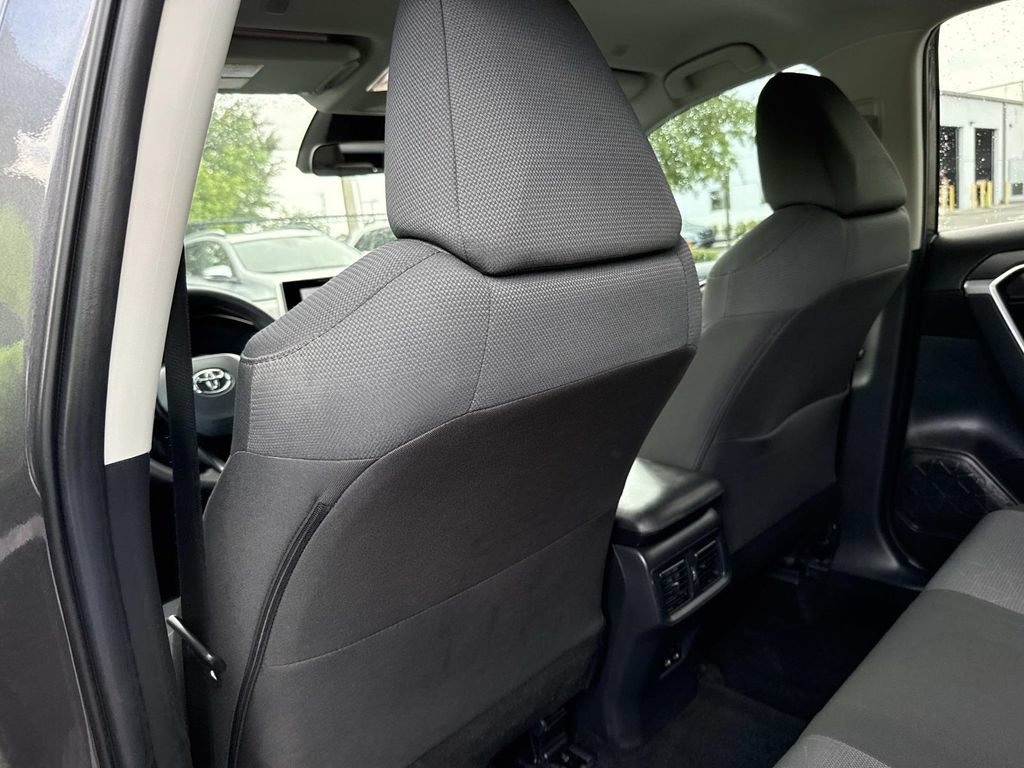 Used 2024 Toyota RAV4 XLE FWD image 13