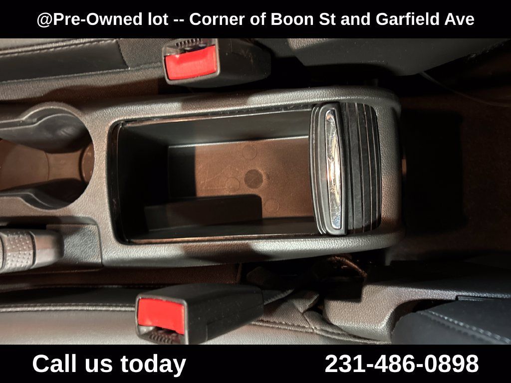 Used 2022 Buick Encore Preferred w/ Safety Package II AWD/4WD image 22