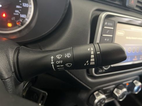 Used 2025 Nissan Versa S FWD image 54