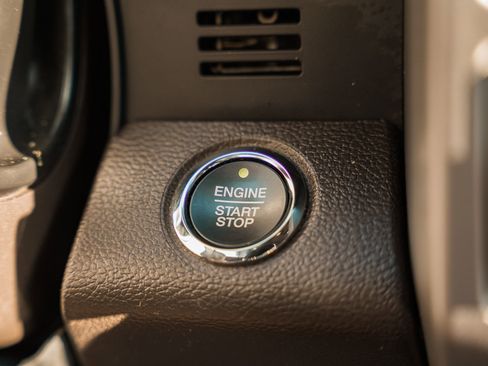 Used 2019 Ford F250 King Ranch w/ King Ranch Ultimate Package image 40