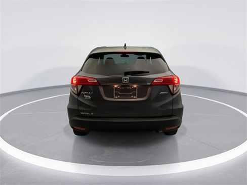 Used 2020 Honda HR-V LX image 3