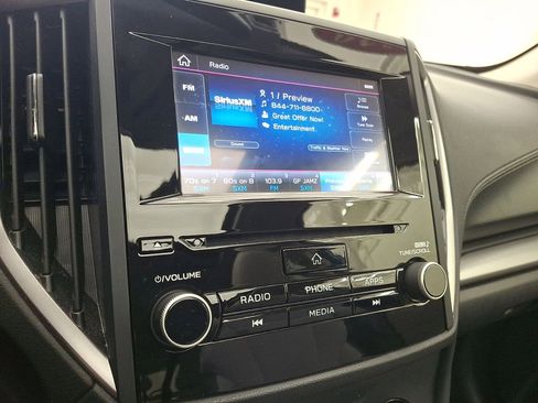 Used 2020 Subaru Forester Premium image 14