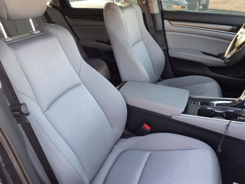 Used 2020 Honda Accord LX image 10