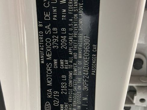 Used 2019 Kia Forte LXS image 28