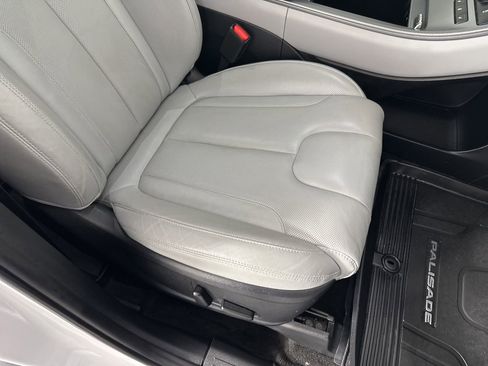 Used 2022 Hyundai Palisade SEL w/ Premium Package image 37