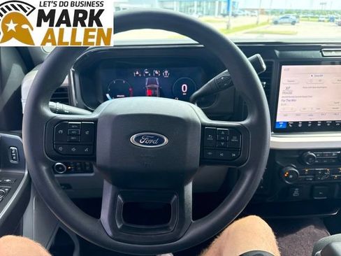 Used 2025 Ford F250 XLT w/ Black Appearance Package AWD/4WD image 9