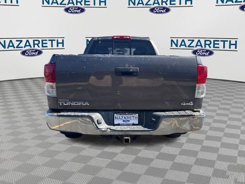 Used 2012 Toyota Tundra 4x4 Double Cab w/ Tow Pkg image 6