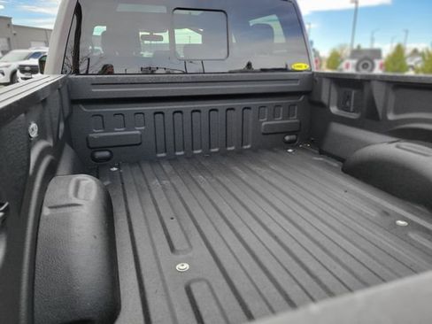 Used 2018 Ford F150 King Ranch w/ Equipment Group 601A Luxury AWD/4WD image 18
