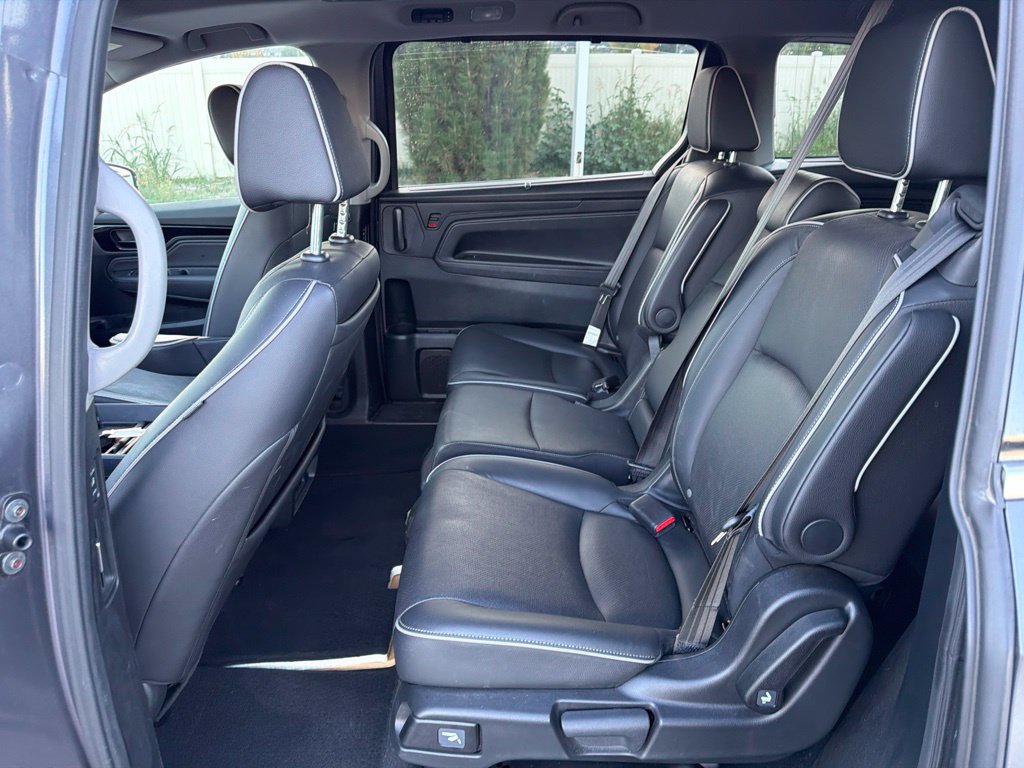 Used 2024 Honda Odyssey Elite image 16