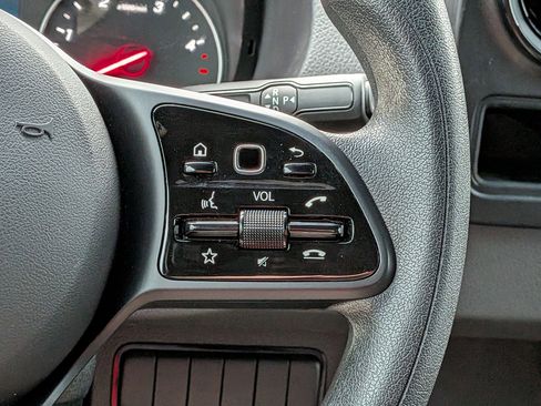 Used 2023 Mercedes-Benz Sprinter 2500 image 19