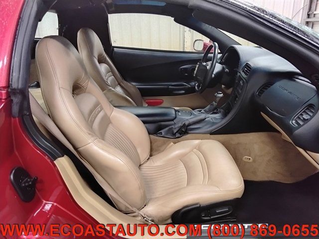 Used 2001 Chevrolet Corvette Coupe w/ Preferred Equipment Group1 RWD image 14