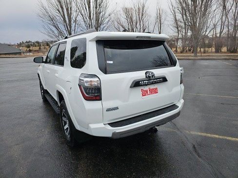 Used 2024 Toyota 4Runner TRD Off-Road Premium image 3