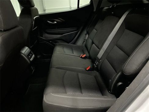 Certified 2024 GMC Terrain SLE image 24