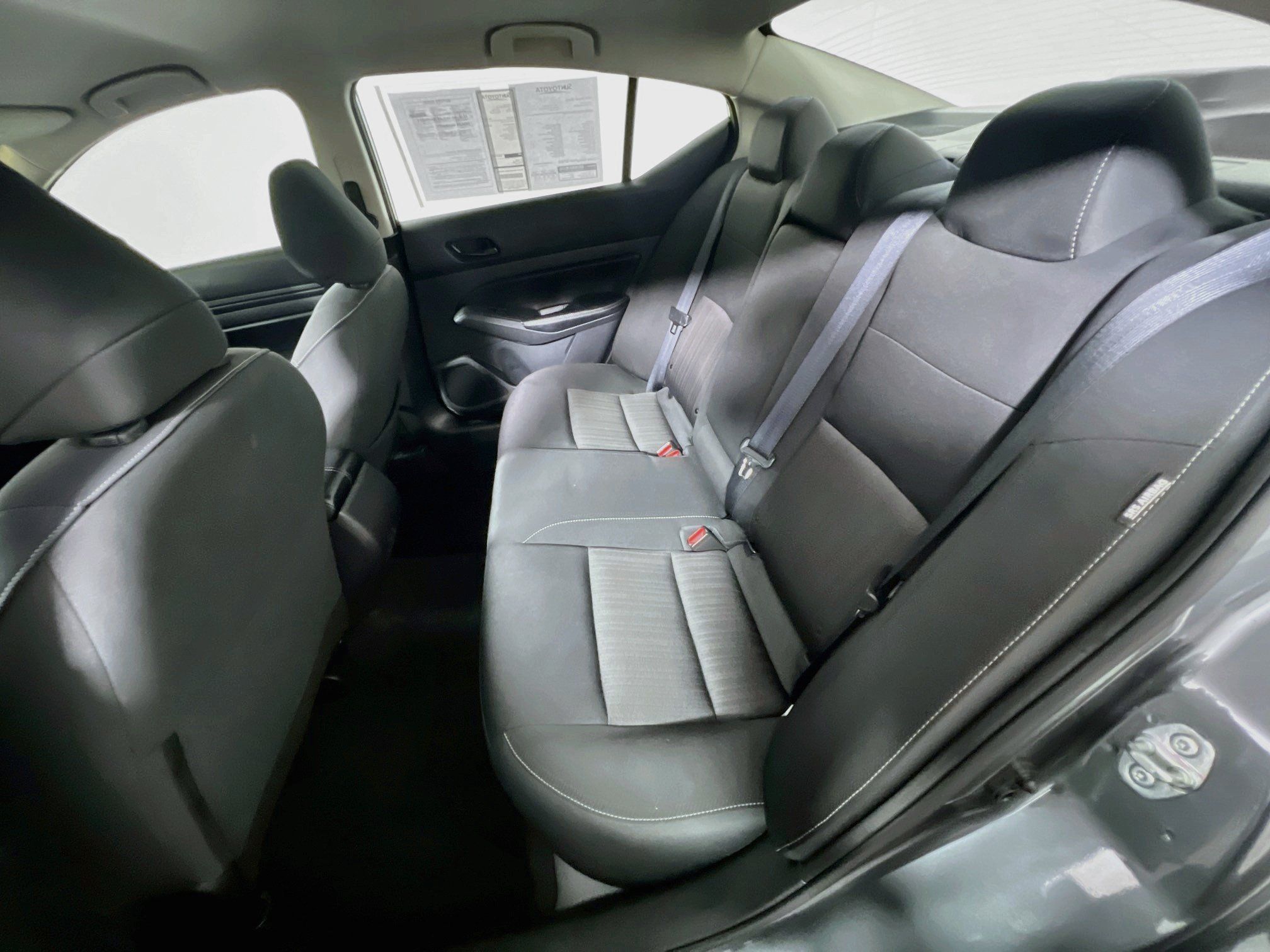 Used 2024 Nissan Altima 2.5 SV FWD image 29