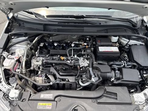 Used 2024 Toyota Corolla LE FWD image 21