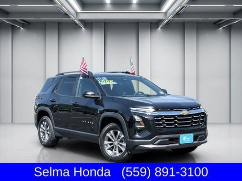 Used 2025 Chevrolet Equinox LT w/ Convenience Package II AWD/4WD image 1