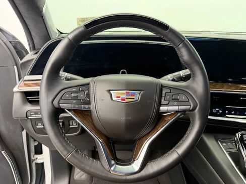 Used 2024 Cadillac Escalade Sport Platinum w/ LPO, ONYX Package AWD/4WD image 13