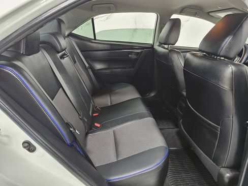 Used 2019 Toyota Corolla SE FWD image 18