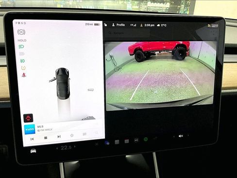 Used 2019 Tesla Model 3 Long Range image 14
