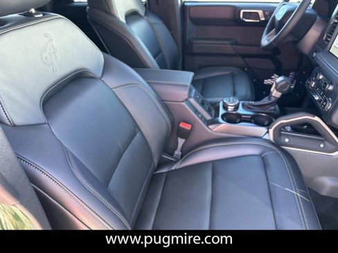 New 2025 Ford Bronco Badlands w/ Sasquatch Package image 13