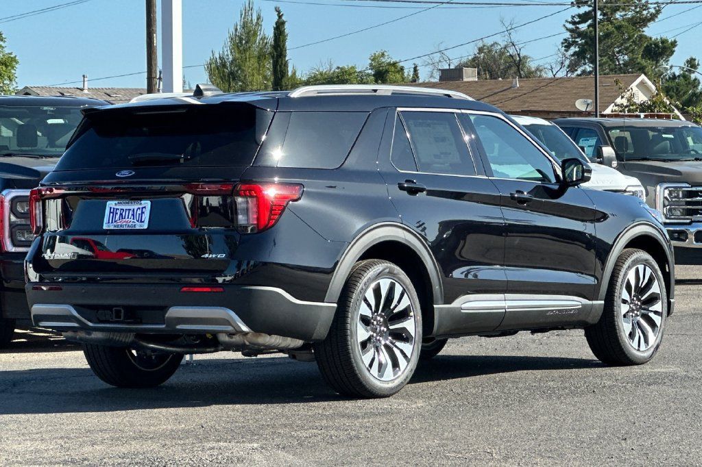 New 2026 Ford Explorer Platinum w/ LUX Leather Package AWD/4WD image 4