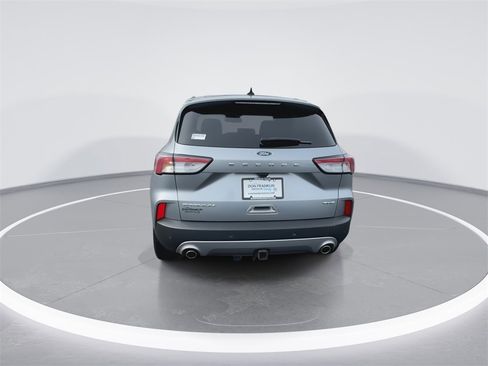 Used 2021 Ford Escape Titanium w/ Titanium Elite Package image 7