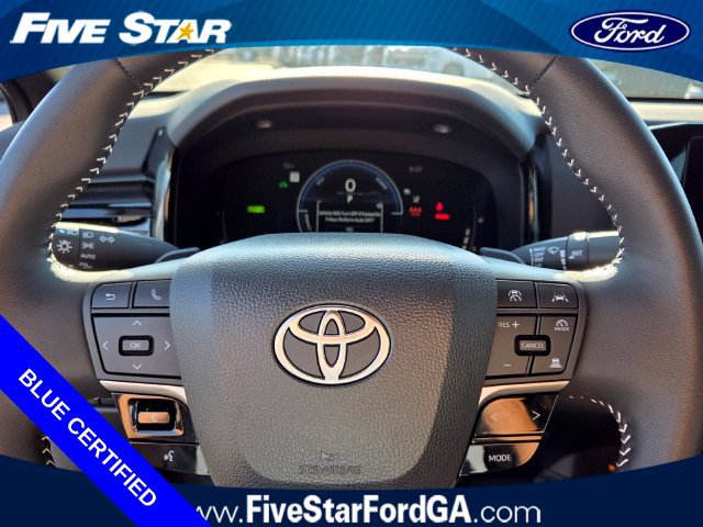 Used 2026 Toyota Camry SE FWD image 22