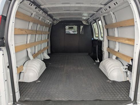 Used 2024 Chevrolet Express 2500 w/ Driver Convenience Package image 16