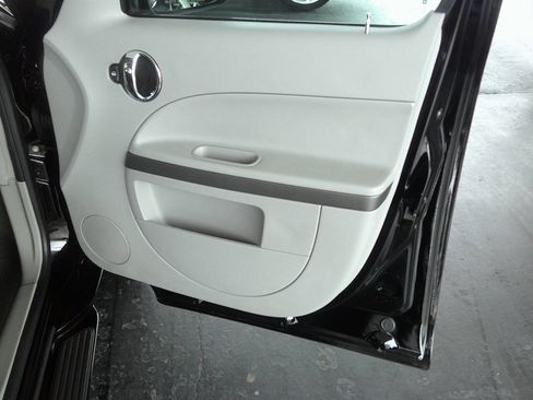 Used 2008 Chevrolet HHR LT w/ LT Preferred Equipment Group FWD image 19