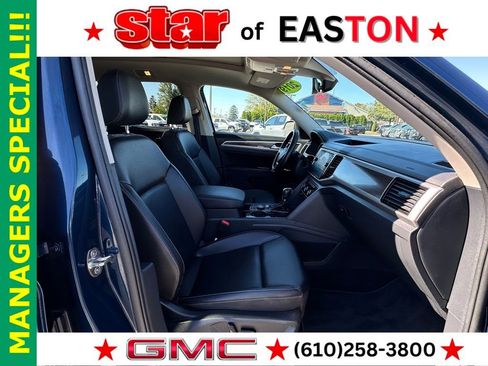 Used 2019 Volkswagen Atlas SEL R-Line image 11