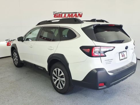 Certified 2025 Subaru Outback Premium w/ Popular Package #1A AWD/4WD image 4