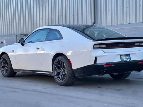 New 2026 Dodge Charger Scat Pack w/ Blacktop Package AWD/4WD image 6