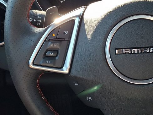 Used 2017 Chevrolet Camaro SS RWD image 21