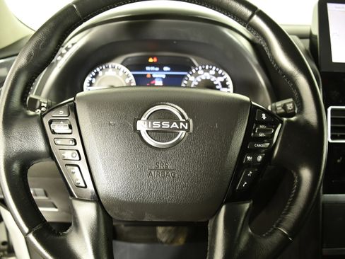 Used 2024 Nissan Armada SV AWD/4WD image 19