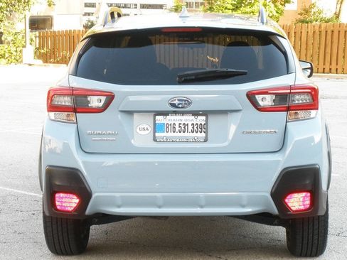 Used 2020 Subaru Crosstrek 2.0i Premium AWD/4WD image 18