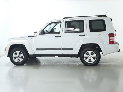 Used 2012 Jeep Liberty Sport w/ Popular Equipment Group image 4