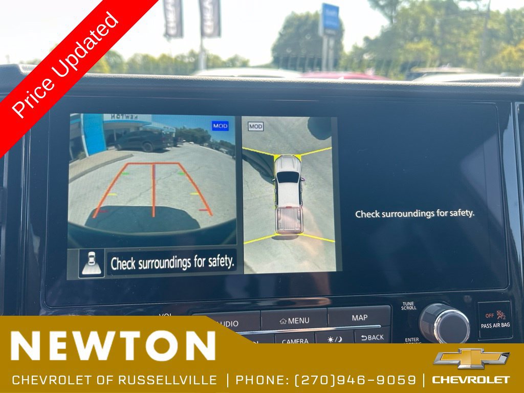 Used 2025 Nissan Frontier 2WD Crew Cab image 11