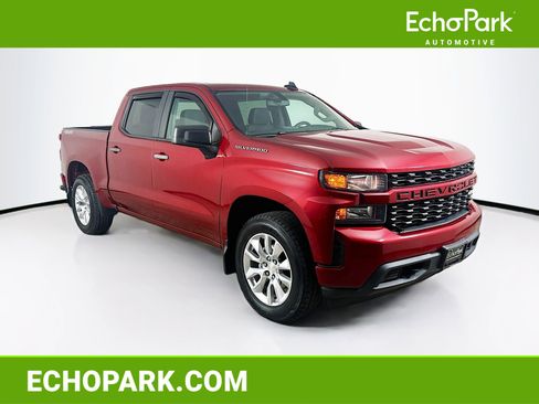 Used 2019 Chevrolet Silverado 1500 Custom w/ Custom Value Package AWD/4WD image 1