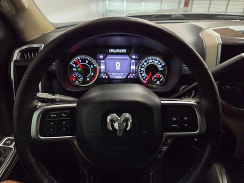 Used 2019 RAM 2500 Laramie AWD/4WD image 42