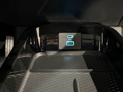 Used 2022 Ford Mustang Mach-E Select image 87