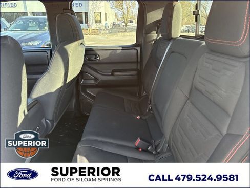 Used 2025 Nissan Frontier PRO-4X image 7