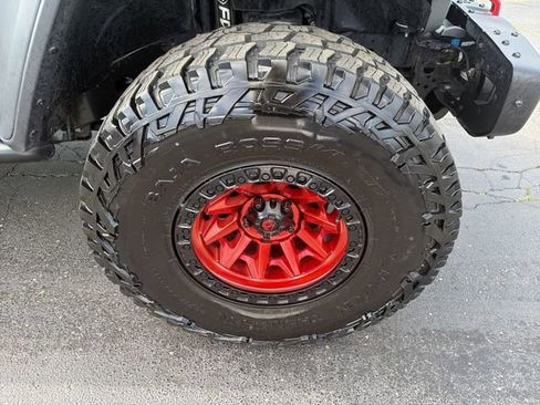 Used 2019 Jeep Wrangler Unlimited Rubicon AWD/4WD image 14