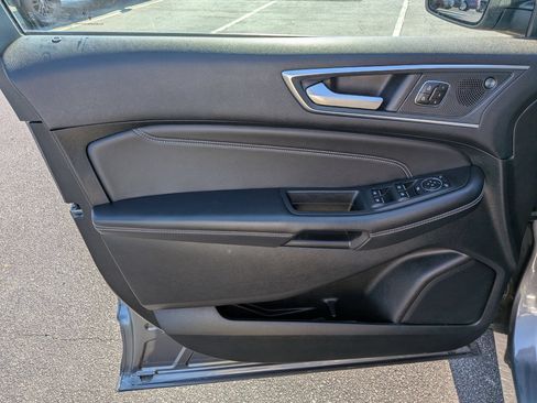 Used 2024 Ford Edge Titanium AWD/4WD image 11